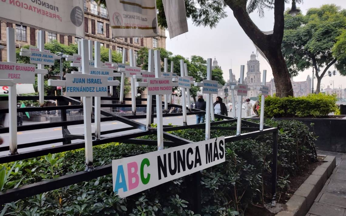 Guardería Abc Padres De Las Víctimas Colocan Antimonumento Frente A La Scjn El Sol De México 1722